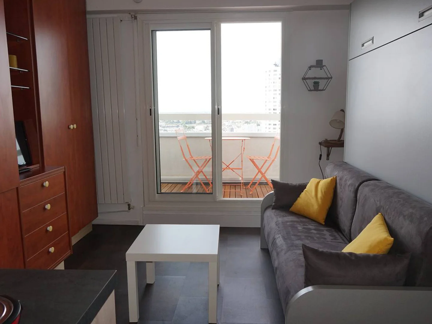 rennes-host-airbnb-conciergerie-l-horizon-studio-bas-des-lices-3
